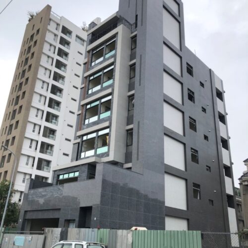 久鼎楓樹大樓